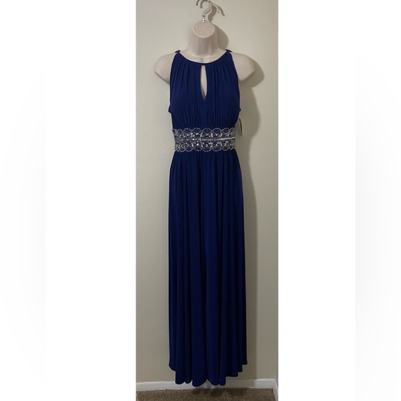 R & M Richard Maxi Dress Long Sleeveless Long Gown With Beaded Waist.Sz 10.NWT - Picture 5 of 16